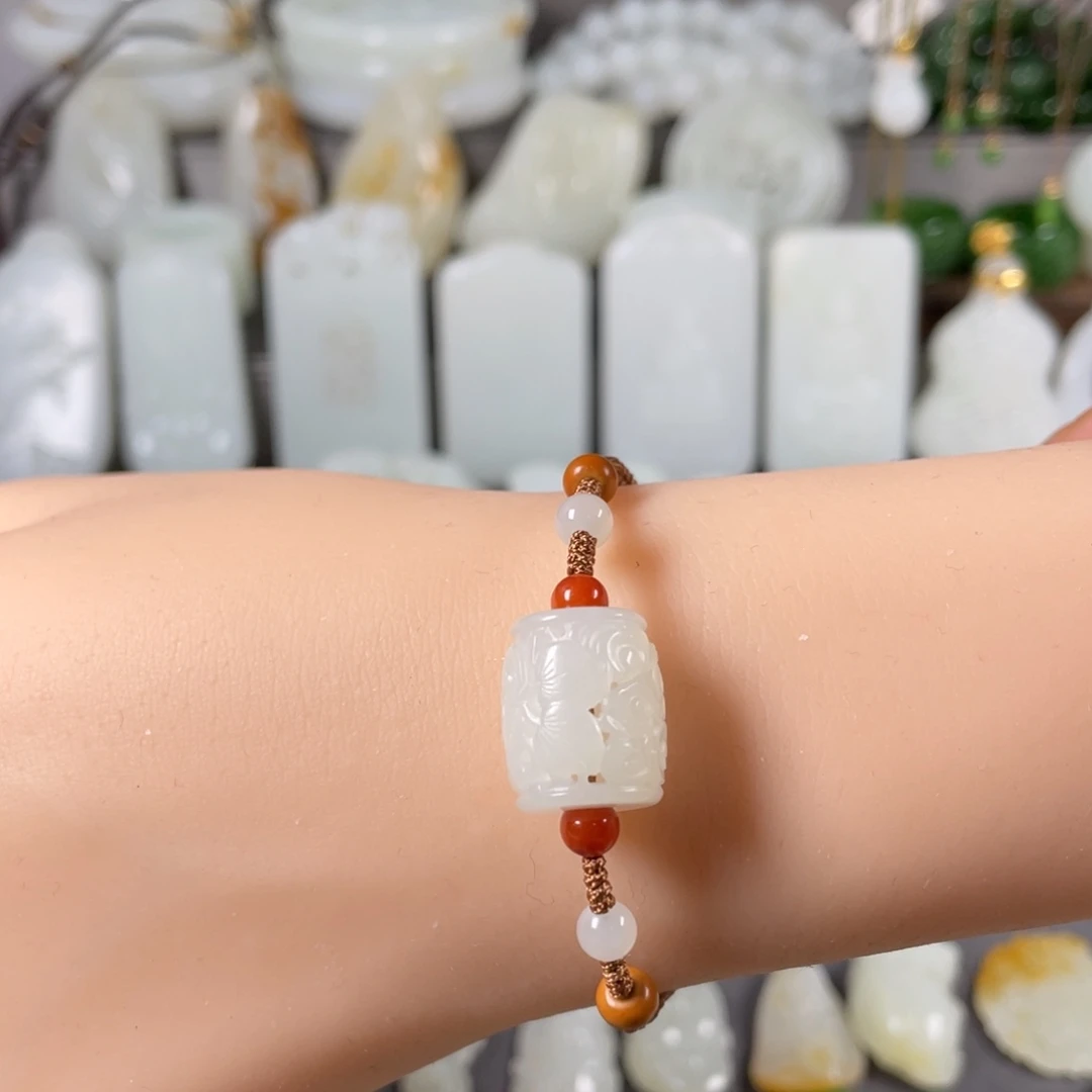 和田玉颈饰未镶嵌