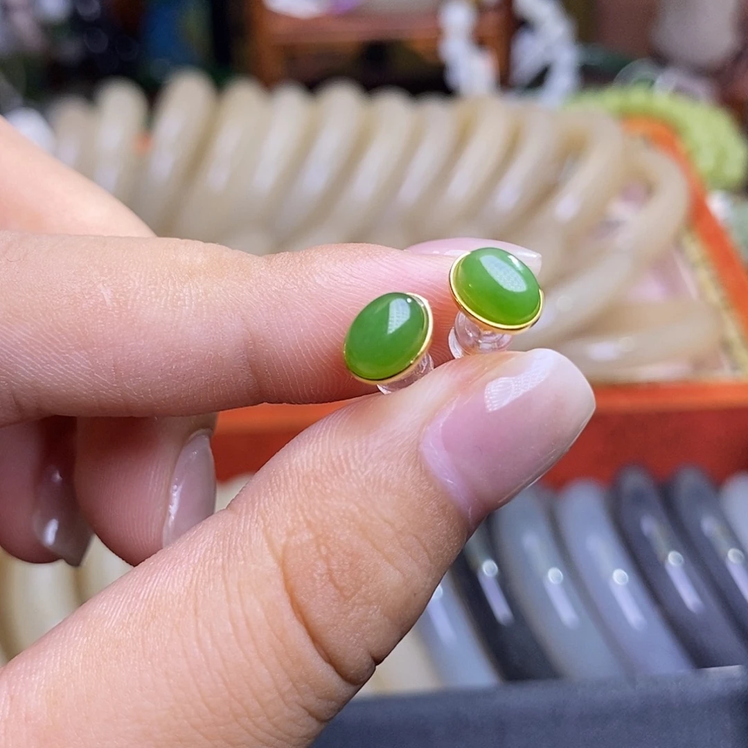 颈饰未镶嵌和田玉碧玉耳钉银