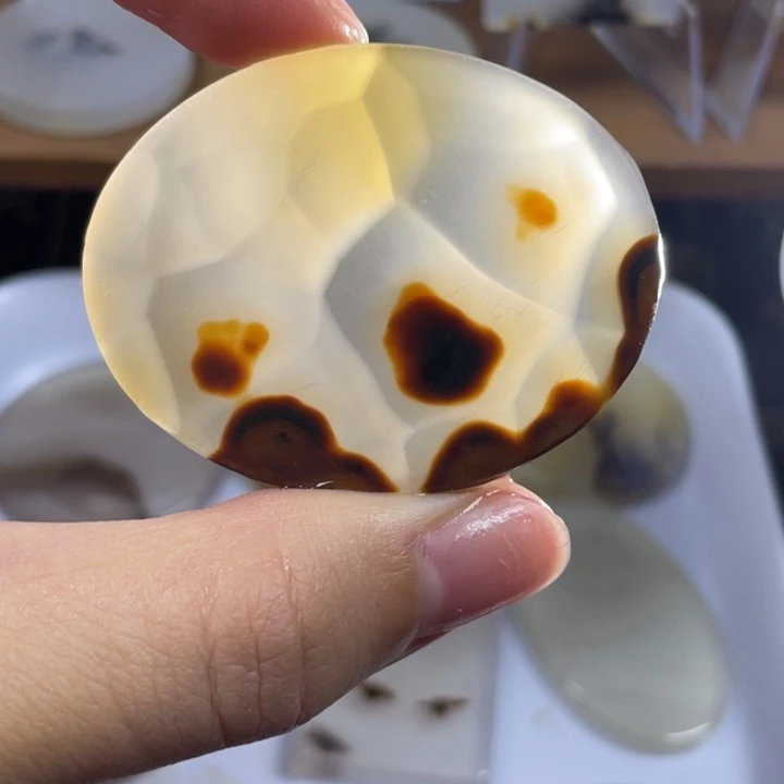 玛瑙/玉髓未镶嵌玛瑙象形福利款