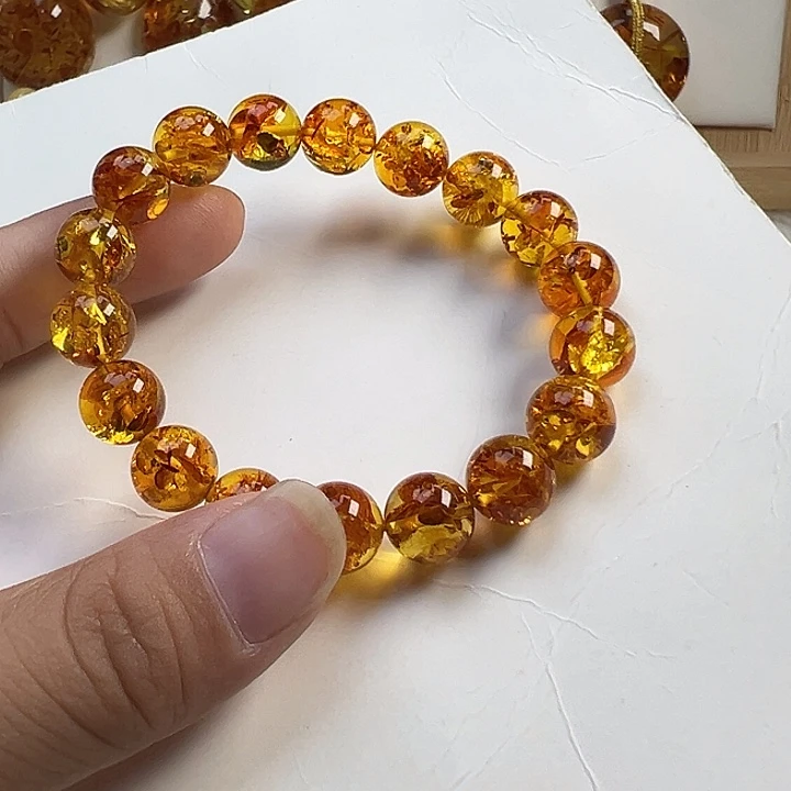 未镶嵌项圈琥珀（花珀）明*