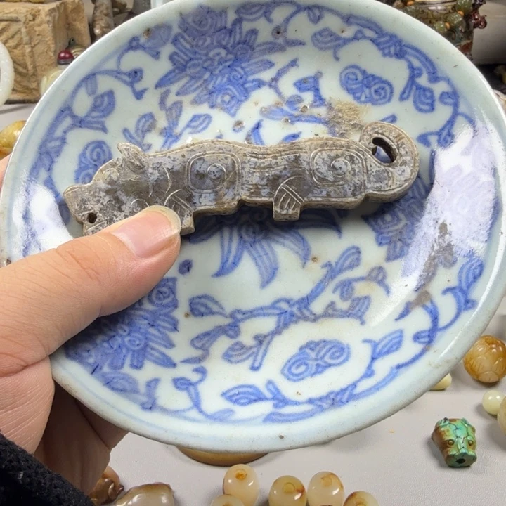 摆件欢迎来到战汉之宝