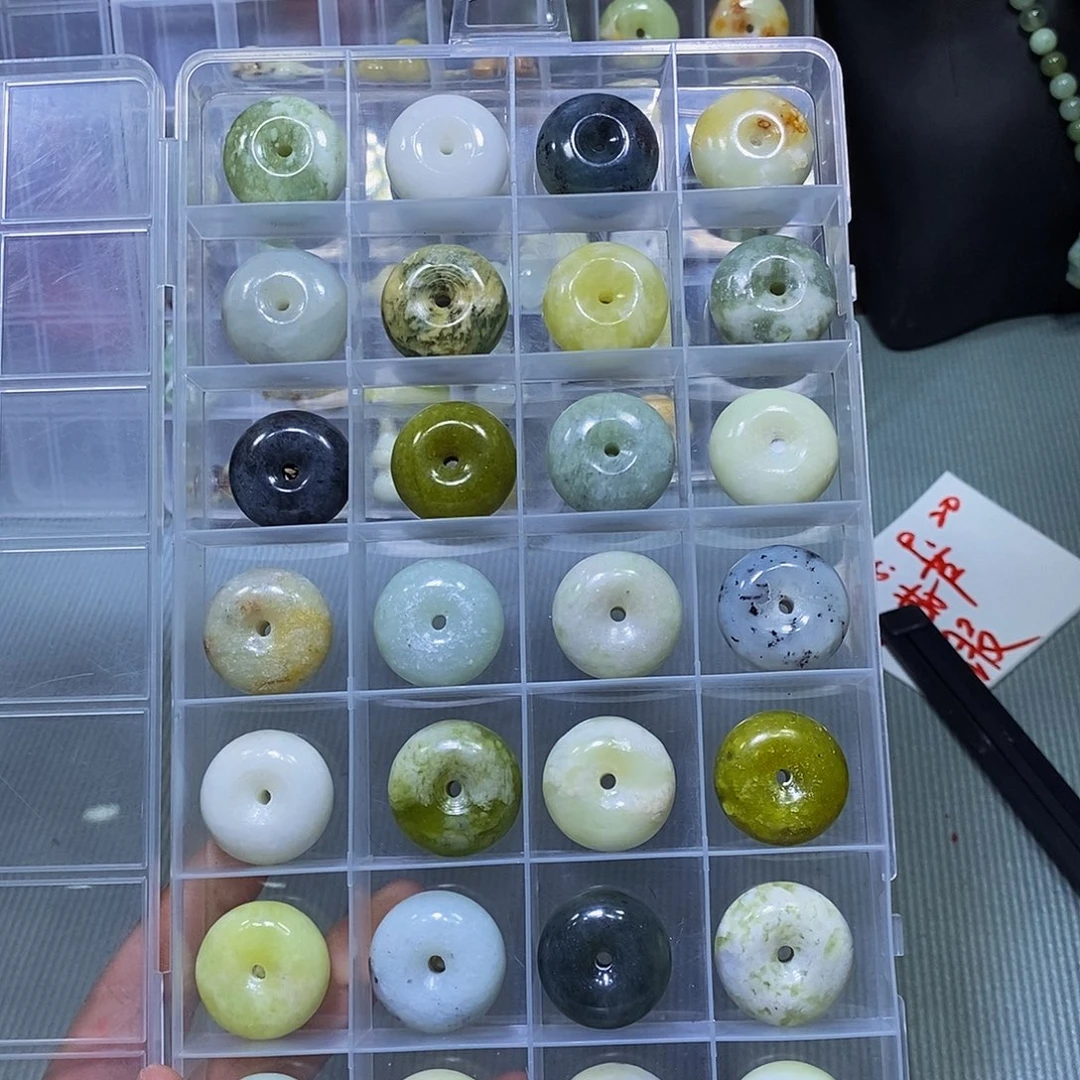 合金蛇纹石玉颈饰378