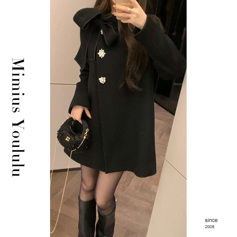 【mimius】游鹿鹿 重工精致纽扣蝴蝶结毛呢鹅绒大衣 F11264