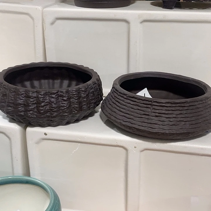 紫砂花盆多肉植物盆瑕疵有孔