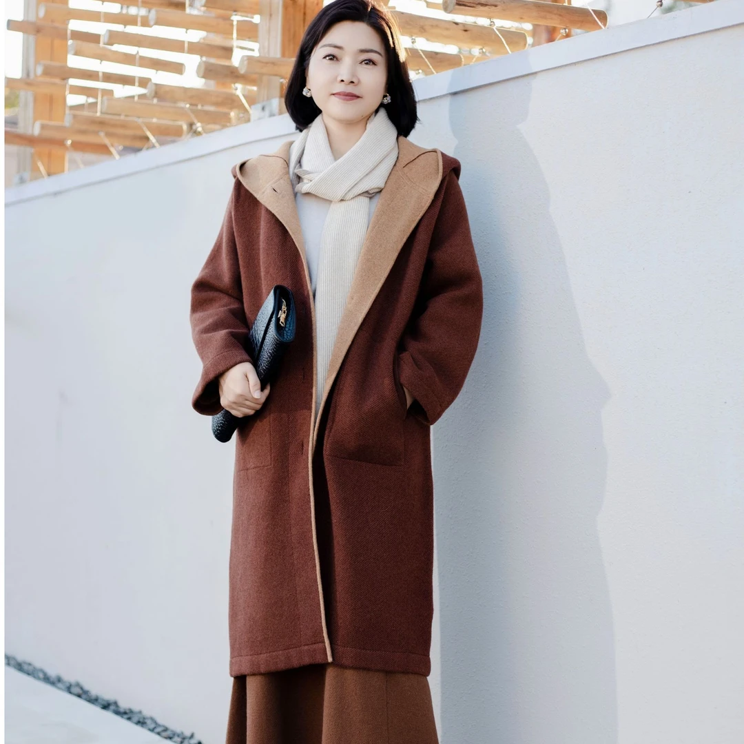 雅比那【小版新年大衣】山羊绒秋冬时尚加厚保暖连帽宽松版双色大衣