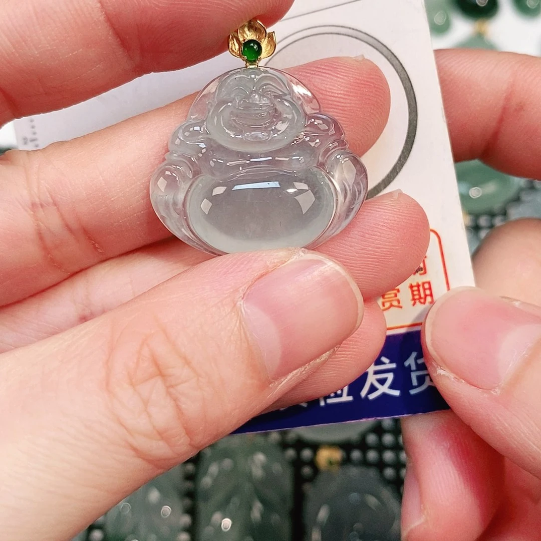 翡翠颈饰18K金镶嵌吊坠