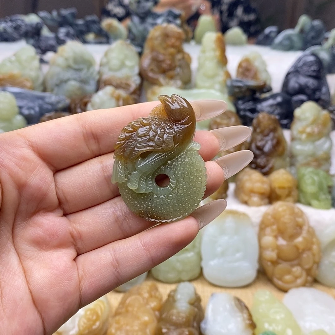 记***醉颈饰未镶嵌和田玉