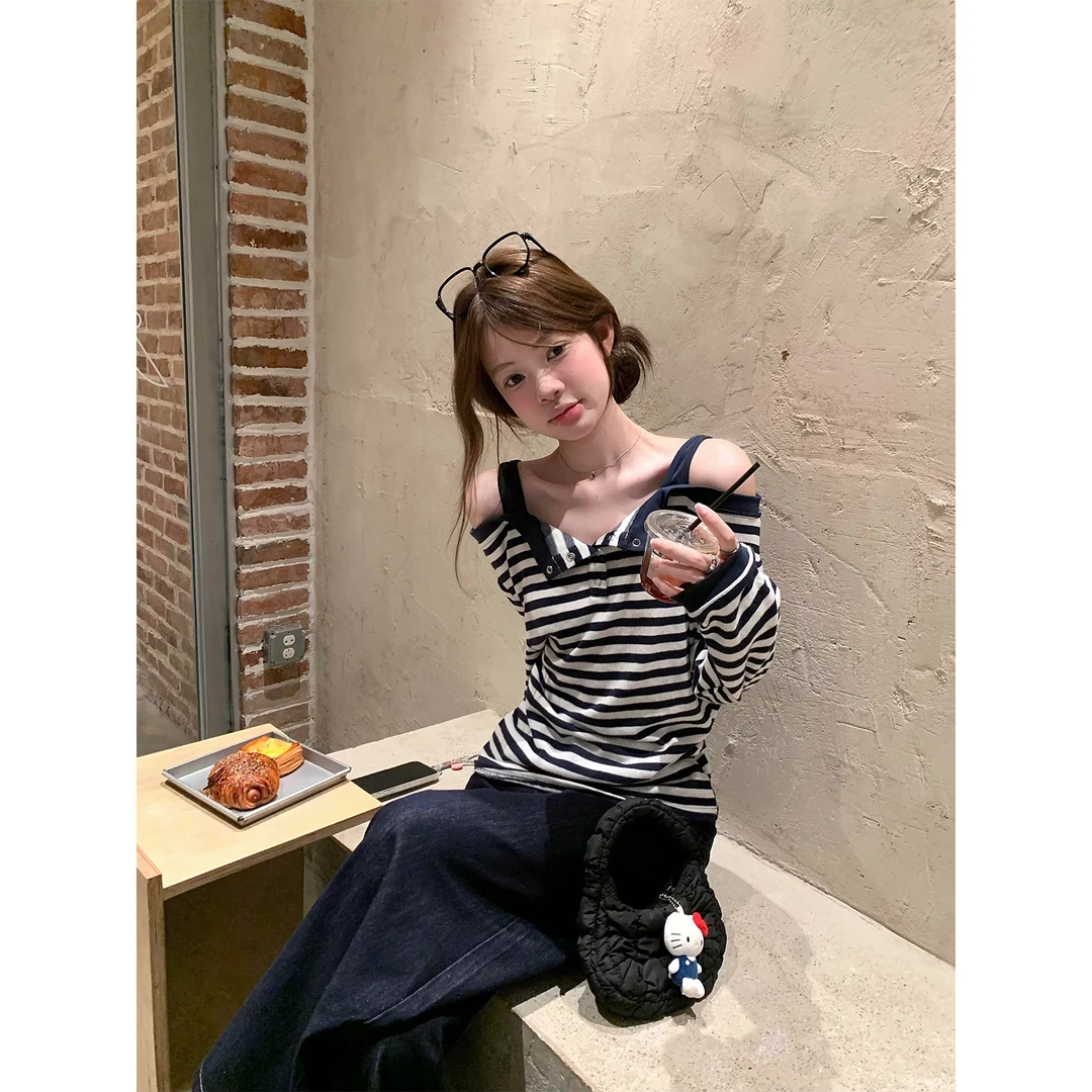 条纹甜辣风一字肩长袖t恤假两件显瘦上衣深蓝色直筒牛仔裤拖地裤