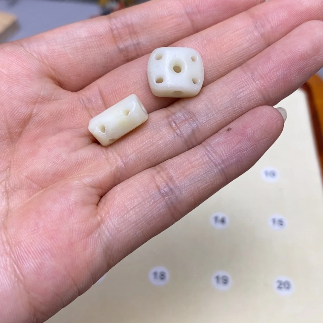 蛇纹石玉合金配饰0**0