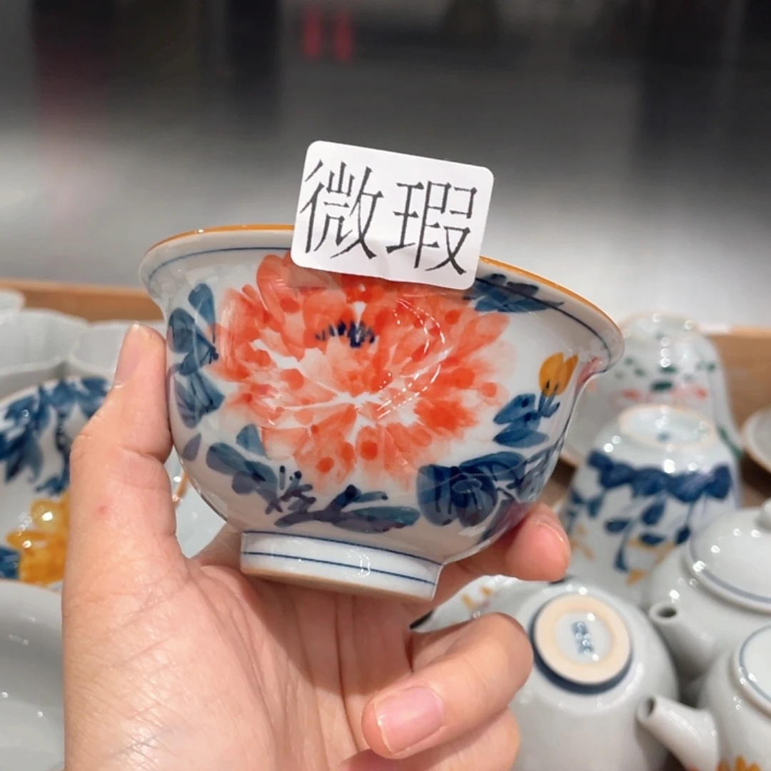 釉下手绘茶具微瑕