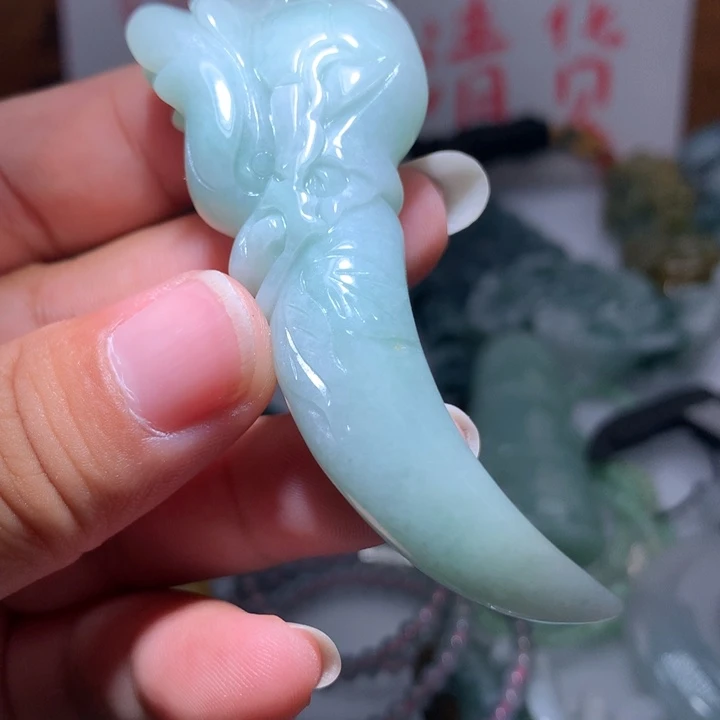 翡翠颈饰未镶嵌保真天然A货翡翠