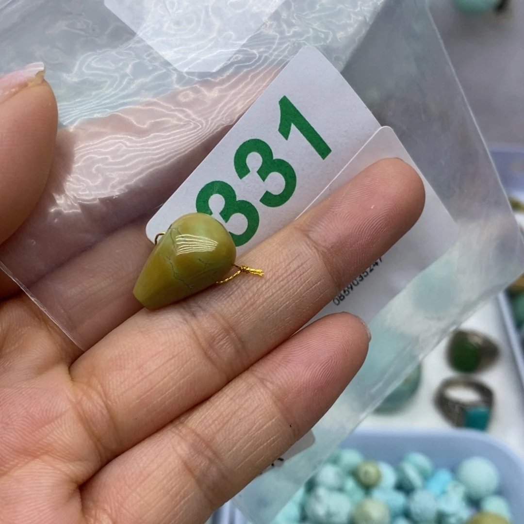 未镶嵌绿松石珠宝奇石雨****猬