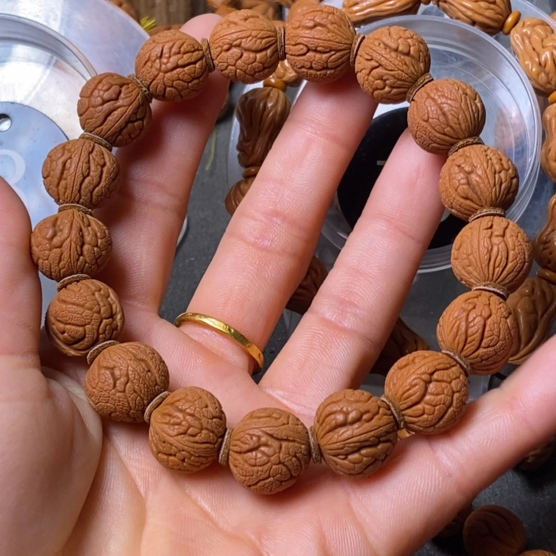 吊坠桃核陕西秦岭山桃核