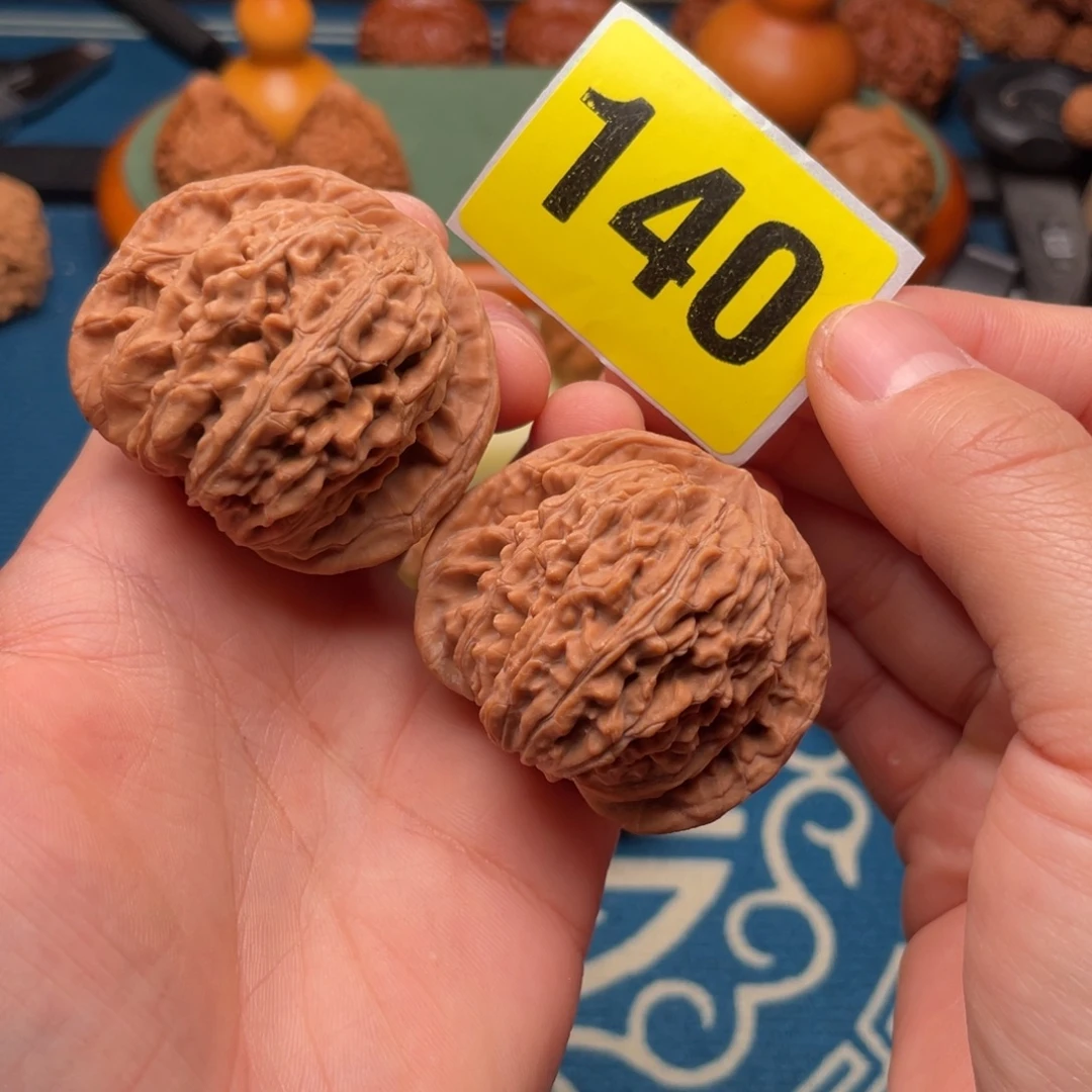 文玩核桃吊坠44全品楼140号