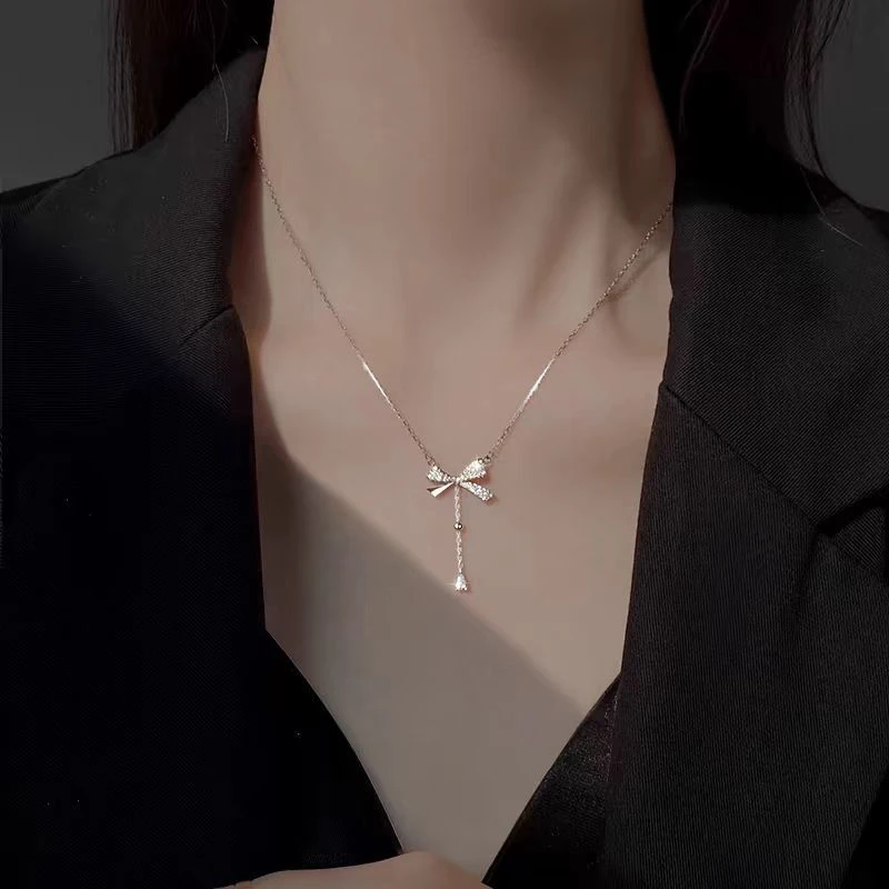 链子925银 蝴蝶结水滴吊坠项链2025新款爆款高级设计感银镀锁骨链