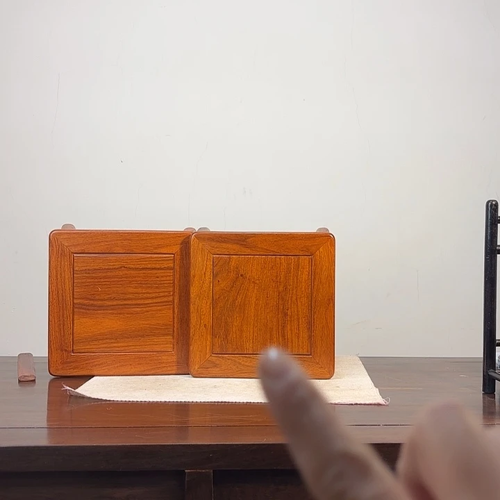 木20高君子凳微瑕