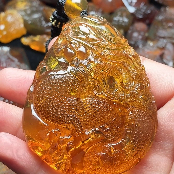 琥珀未镶嵌裸石121