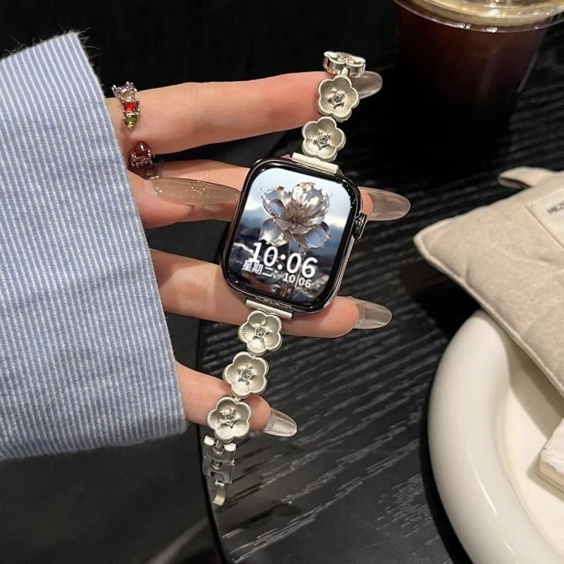 适用苹果表带】金属iwatch8/9/10表带五瓣花束镶钻女款applewatch