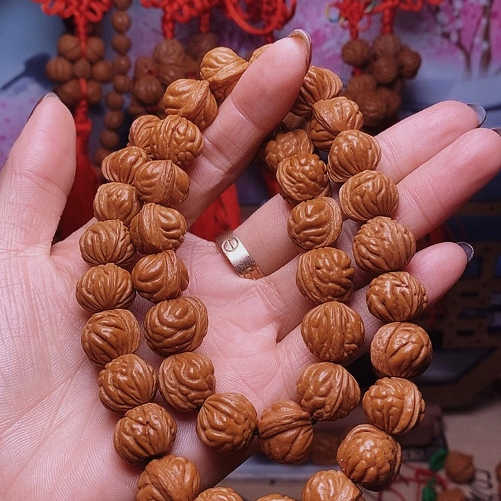 桃核吊坠龙纹桃枭