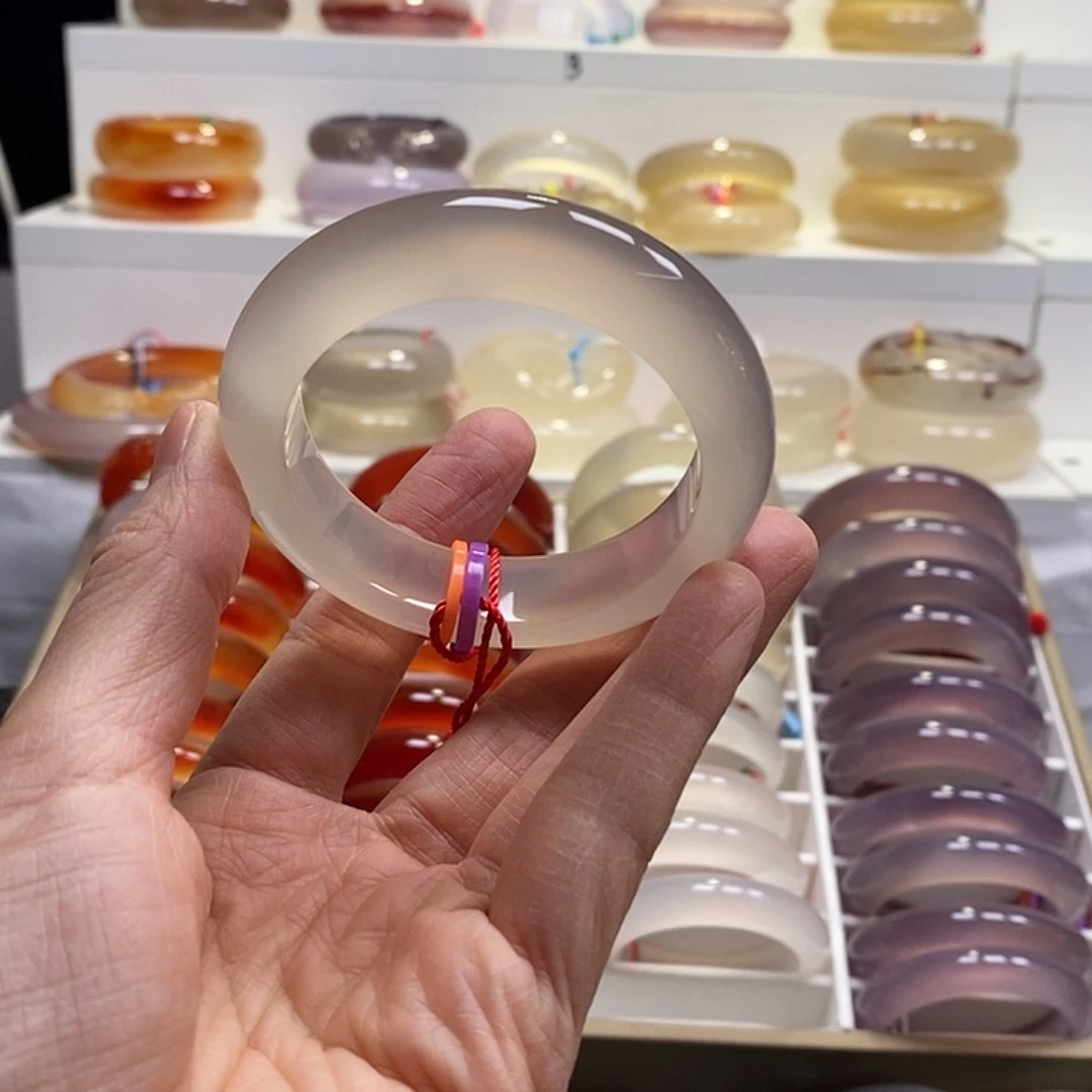 玛瑙/玉髓未镶嵌手镯