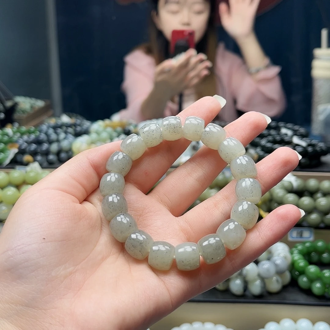 手链未镶嵌和田玉