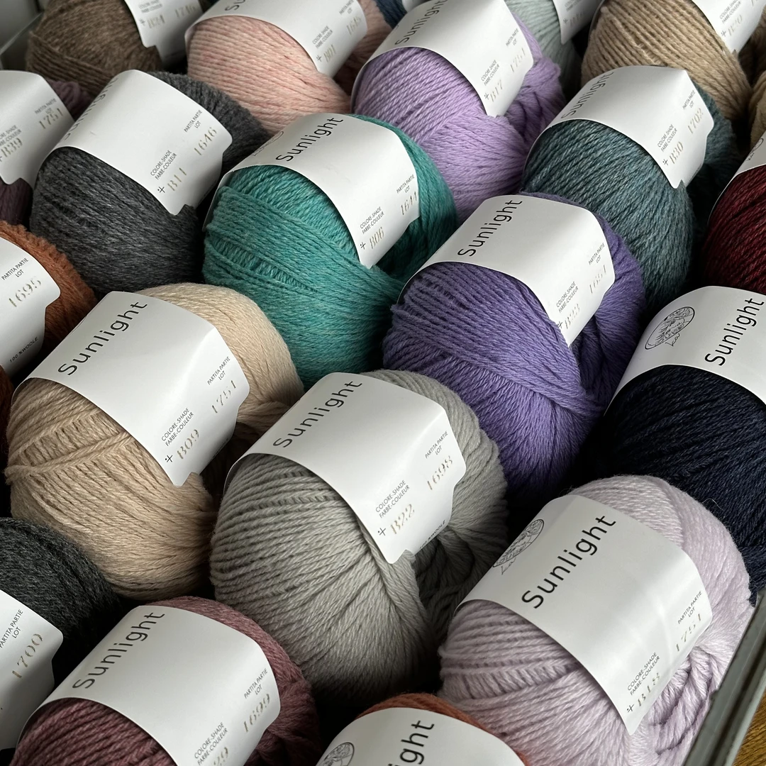 KA 【梅花材料包】苏格兰羊毛线40g180m