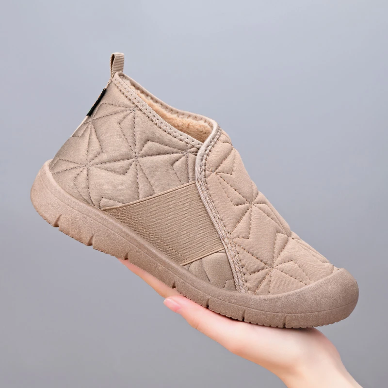 冬季新款软底防滑妈妈鞋加绒加厚高帮保暖棉鞋轻便休闲时尚雪地靴