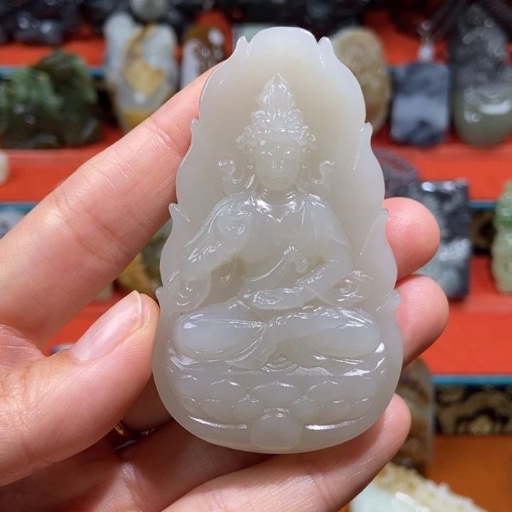 颈饰未镶嵌和田玉