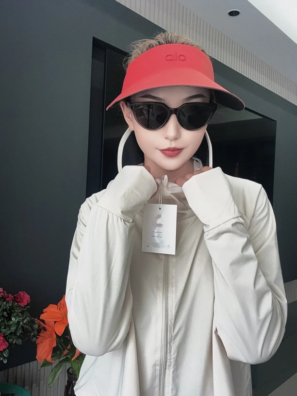 女士夏季冰丝短款防晒衣外穿透气防紫外线开衫外套