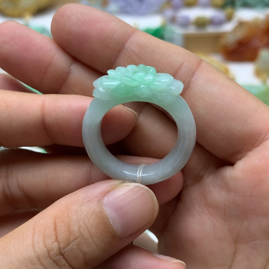 翡翠未镶嵌颈饰翡翠圈口21