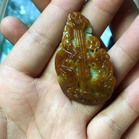 翡翠未镶嵌颈饰天然