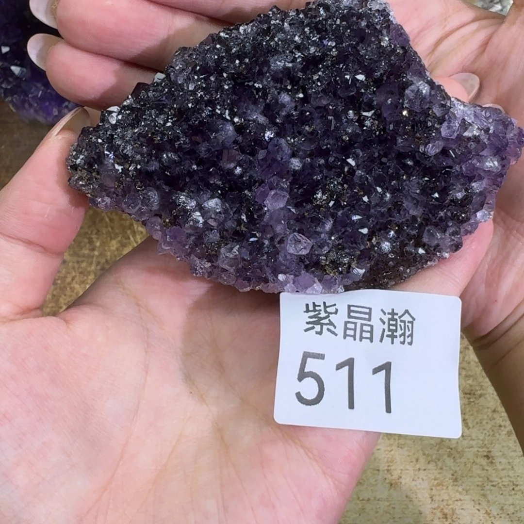 未镶嵌水晶大型摆件（非配饰）