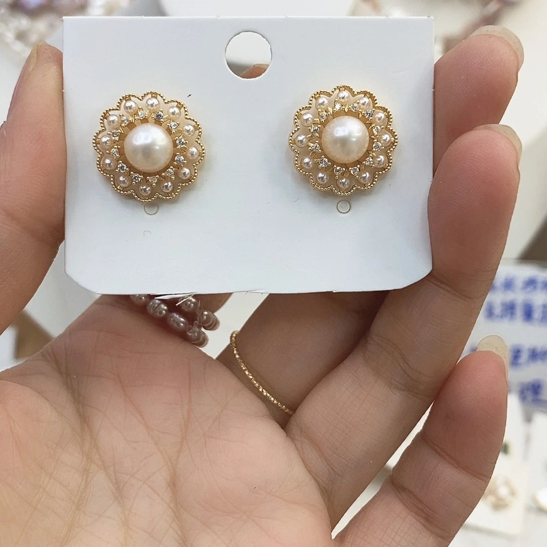 颈饰淡水珍珠钛钢