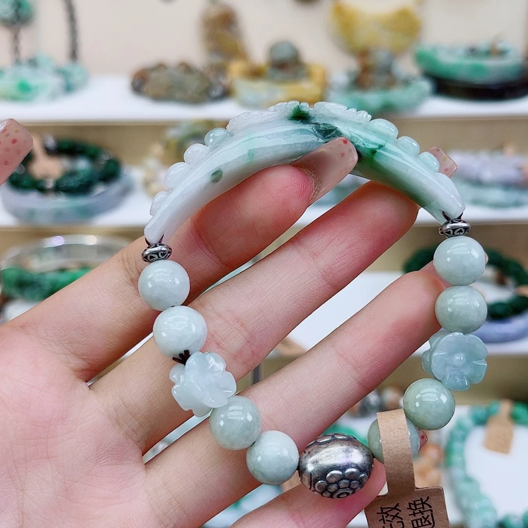 宝***儿翡翠未镶嵌手链手链