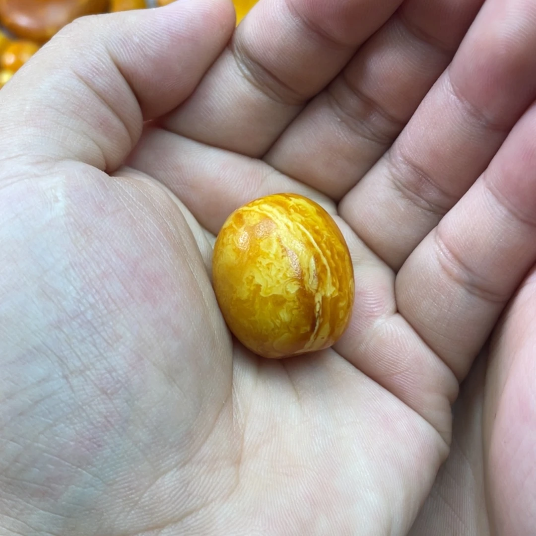 琥珀未镶嵌吊坠(不含链)