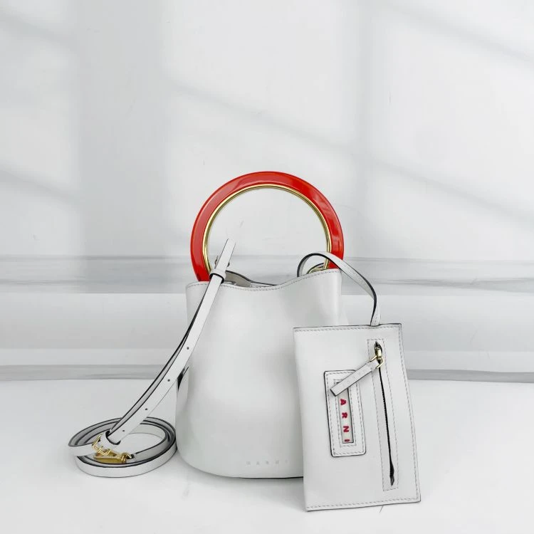 95新/MARNI/C9209682018/包包