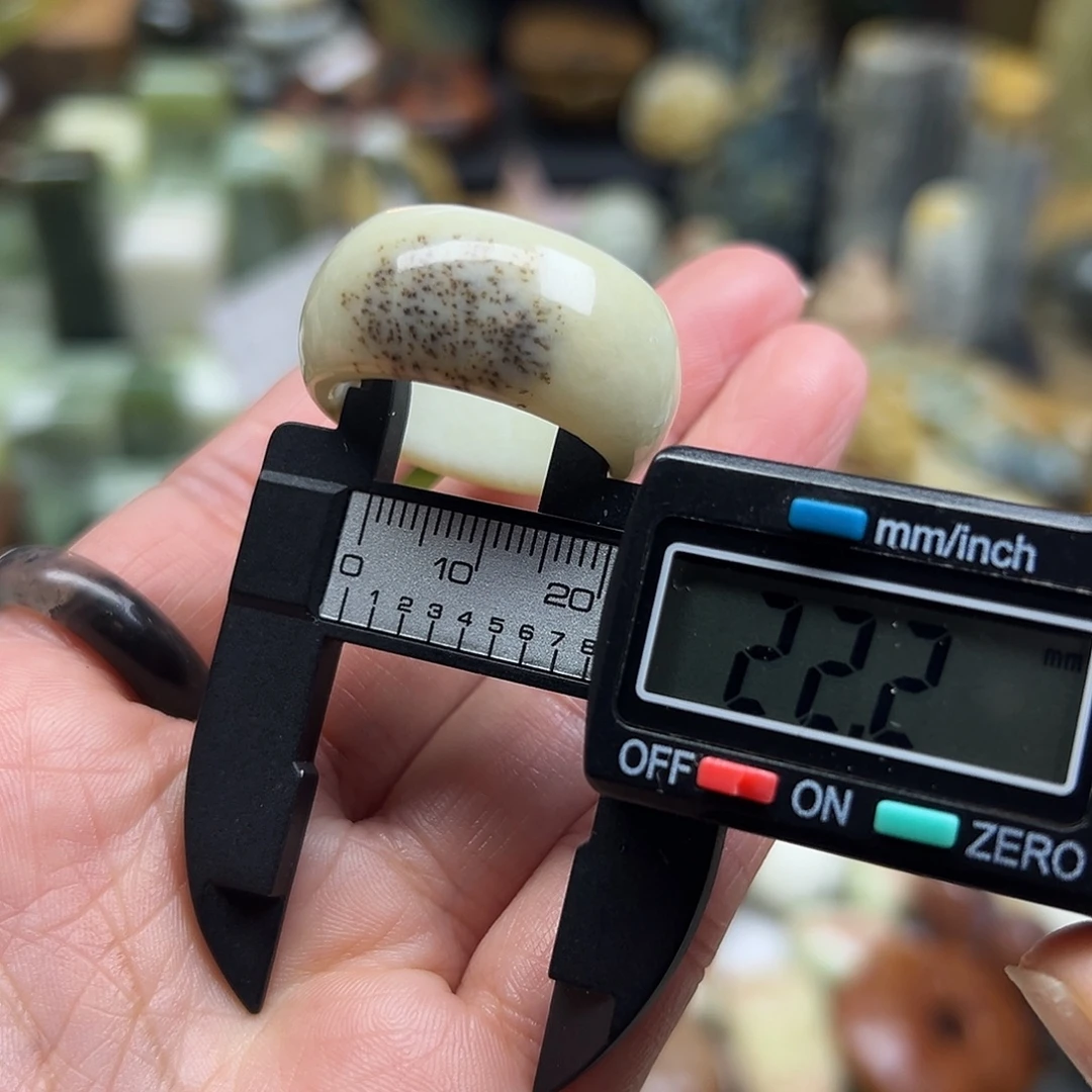 岫玉未镶嵌颈饰辽阳水草22.2
