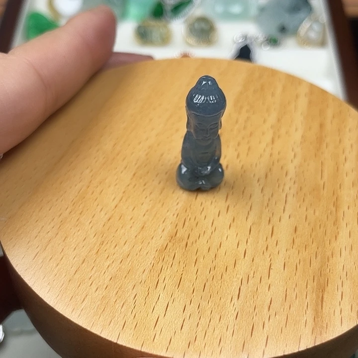 翡翠未镶嵌颈饰天然翡翠