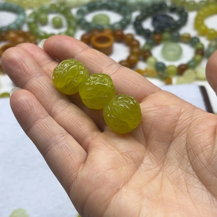 蛇纹石玉核桃3个未镶嵌鑫*.