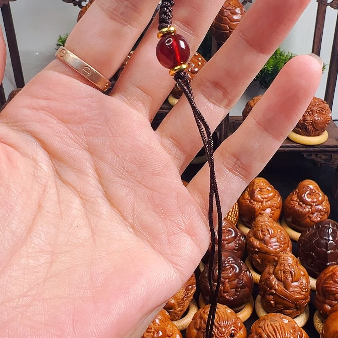 橄榄核手串/手链D***m玉华？