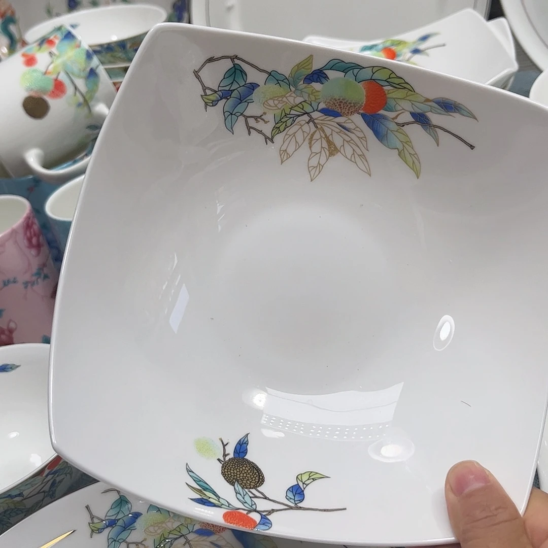 瓷片荔枝七寸方盘两个