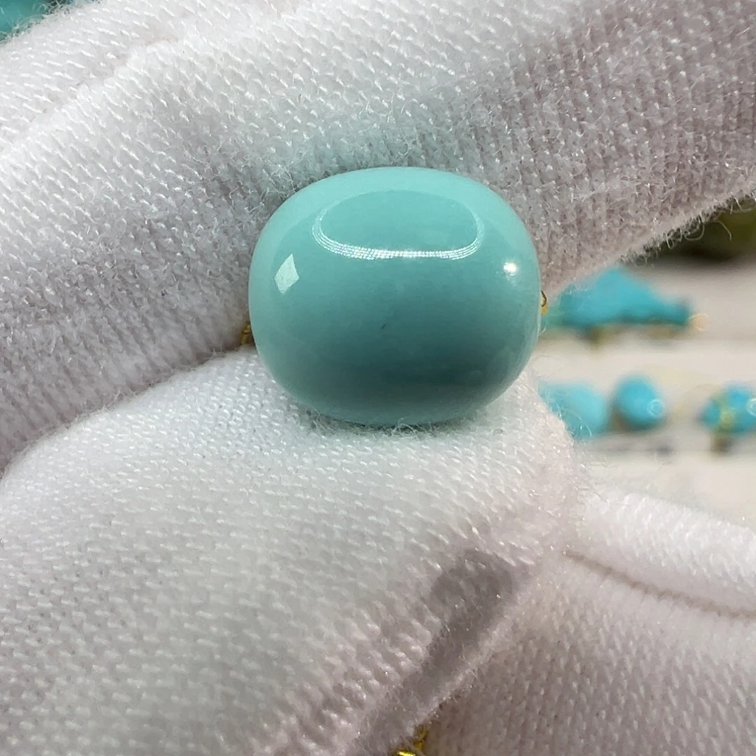绿松石未镶嵌配饰直径8.2