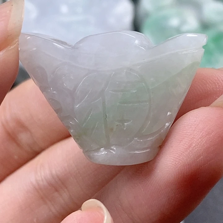 翡翠未镶嵌颈饰天然翡翠
