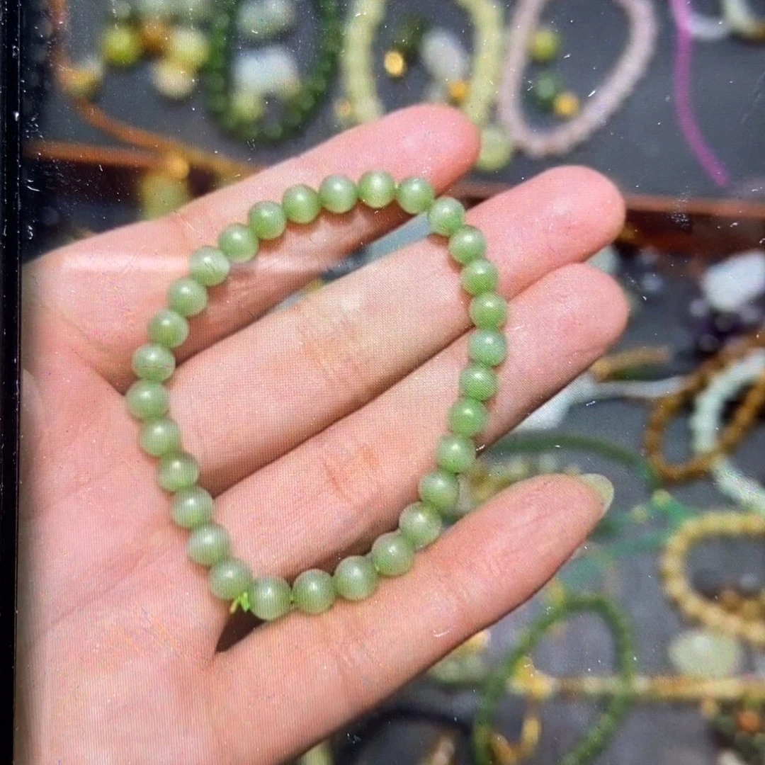 和田玉未镶嵌手串