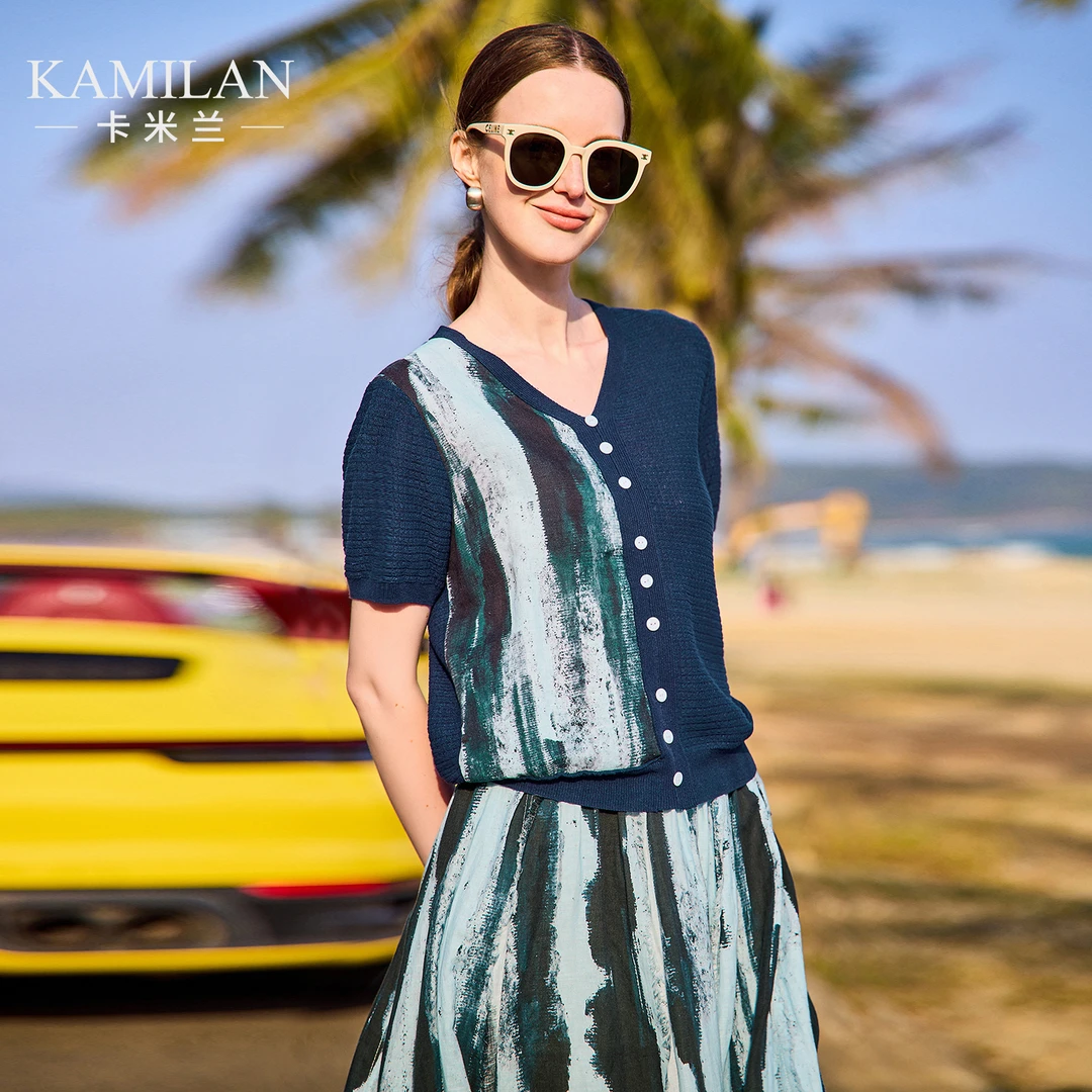 KML25A81025针织衫