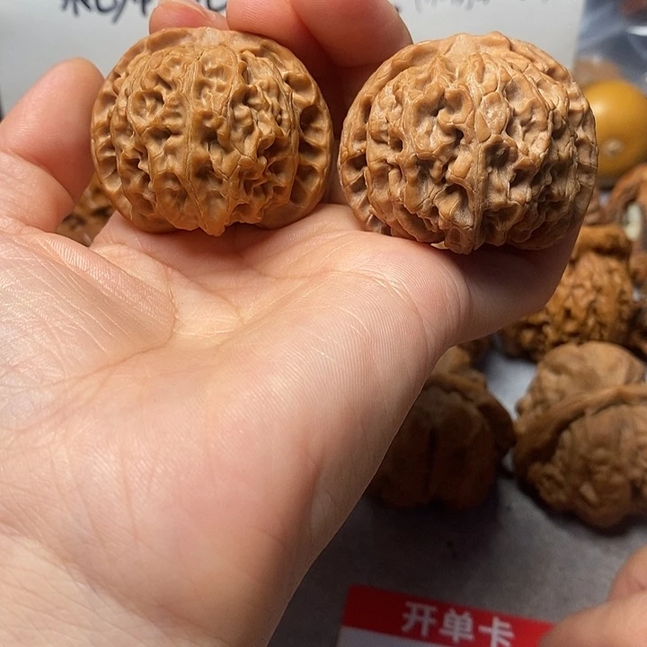 吊坠文玩核桃苹果
