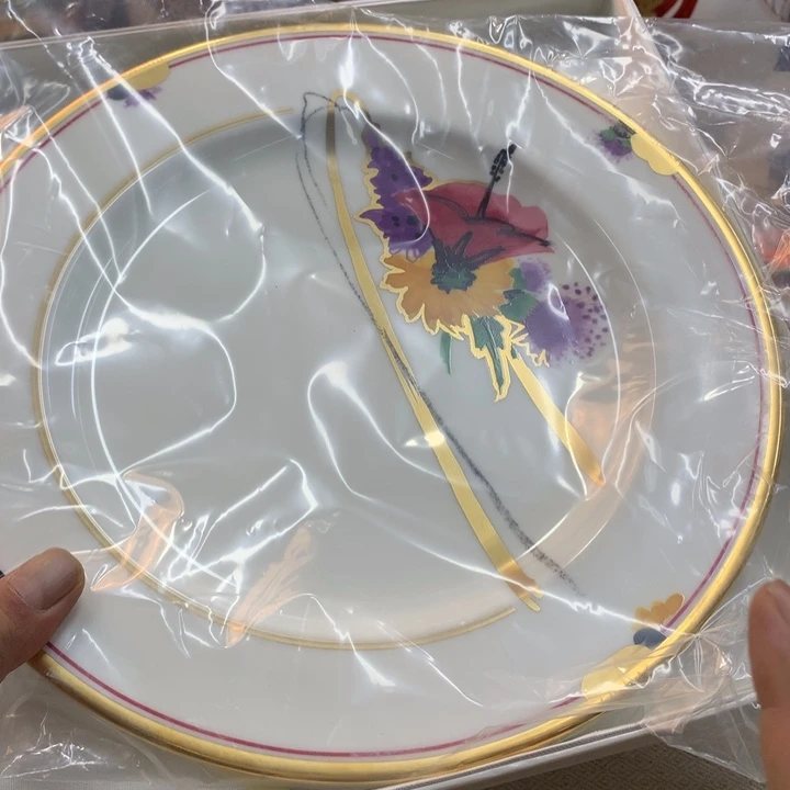 紫砂金瓷阁精品瓷器店
