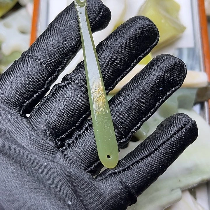 未镶嵌和田玉珠宝奇石