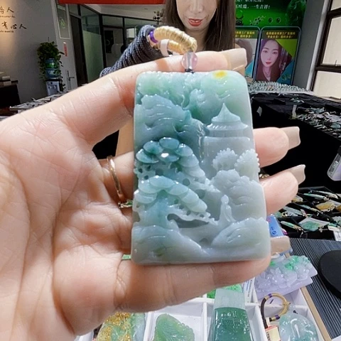 心***你颈饰未镶嵌翡翠一个