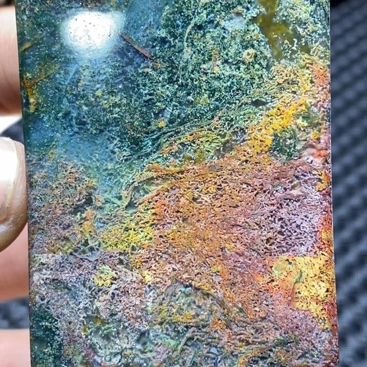 玛瑙/玉髓颈饰未镶嵌金*